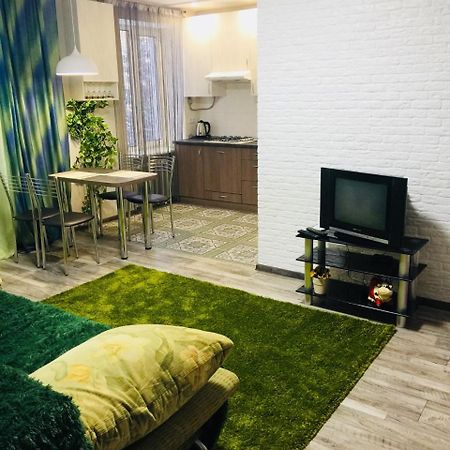 Двухкімнатна Студія Cherníhiv Exterior foto